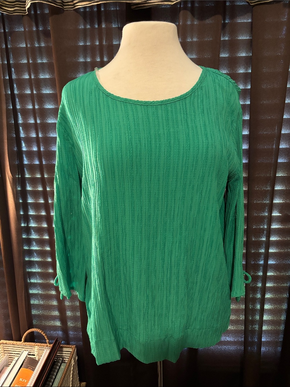 Slim Factor by Investments Emerald Green Textured Long-Sleeve Tunic